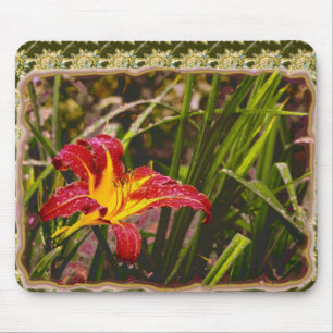 Alfombrilla De Ratón Ayer Lily Después De La Lluvia