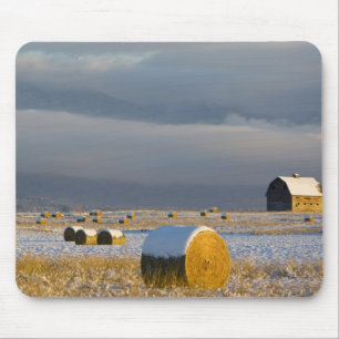 Alfombrilla De Ratón Balas rústicas del granero y de heno después de