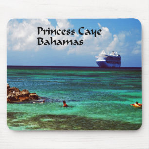 Alfombrilla De Ratón Barco de cruceros atracado en una isla exótica