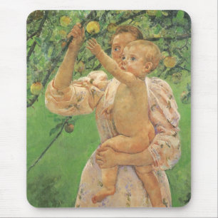Alfombrilla De Ratón Bebé alcanzando una manzana de Mary Cassatt