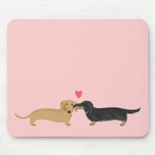 Alfombrilla De Ratón Beso de Dachshund con Corazón sobre Rosa