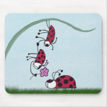 Bicho De Ladybug Que Profesa Su Pintado De Amor