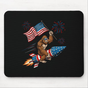 Alfombrilla De Ratón Bigfoot 4 de julio Fuegos artificiales patrióticos