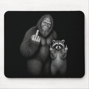 Alfombrilla De Ratón Bigfoot y mapache dedo medio