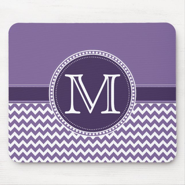 Alfombrilla De Ratón Boda Monograma Zigzag Chevron morado y blanco (Frente)