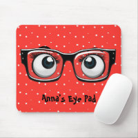 Bolas de ojos y gafas en la almohadilla del ratón 
