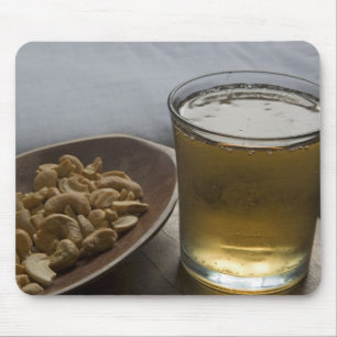 Alfombrilla De Ratón Brasil. Una copa de refrescante energía guaraní