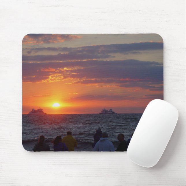 Alfombrilla De Ratón Buques que pasan bajo el ocaso Mousepad (Con ratón)