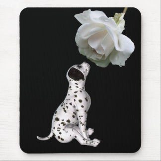 Alfombrilla De Ratón Cachorros Dalmacianos Y Rosa Blanca