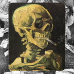 Alfombrilla De Ratón Calavera con cigarrillo en llamas por Vincent van<br><div class="desc">Calavera con Cigarrillo en llamas de Vincent van Gogh es un bello post de arte de época impresionista todavía pintado de la vida. Un retrato de humedeciendo esqueletos humanos. Excelente imagen para productos antitabaco. Fumar mata a 1000 cada año, ayuda a alguien a dejar de fumar hoy. Excelente imagen para...</div>