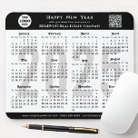 Alfombrilla De Ratón Calendario 2025 Logo de negocios QR Negro moderno<br><div class="desc">Logo de Calendario 2025, código QR Modern Black Mouse Pad Minimalista. Todos los textos están preorganizados para que puedas personalizarlos fácil y rápidamente con tus propios detalles. ¡Deséenles a todos unas Felices Fiestas y un Amazonas Año Nuevo! Para muchos otros diseños de tarjetas, por favor visite : (Tarjetas de vacaciones...</div>