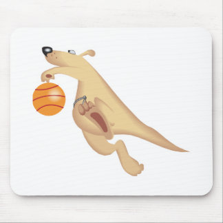 Alfombrilla De Ratón canguro tonto que juega baloncesto