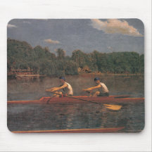 Carrera de Barcos de Remo en el Río