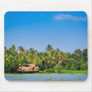 Alfombrilla De Ratón Casa flotante en las aguas tranquilas de Kerala