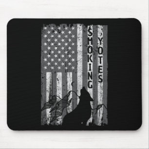 Alfombrilla De Ratón Caza de cazadores de tee en coyote de la bandera e