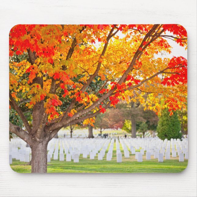 Alfombrilla De Ratón Cementerio Nacional de Arlington en otoño (Frente)