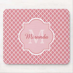 Alfombrilla De Ratón Chic Pink Quatrefoil Monogram With Name