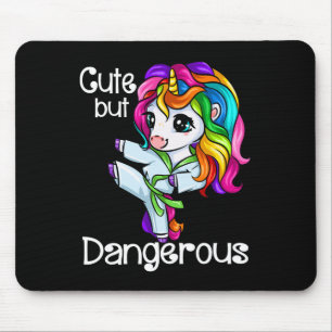 Alfombrilla De Ratón Chica divertida pero peligrosa de Karate Unicornio