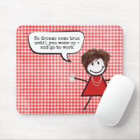 Chica pala con tazón de café en Gingham