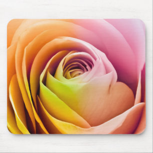 Alfombrilla De Ratón Ciérrese para arriba de pétalos color de rosa