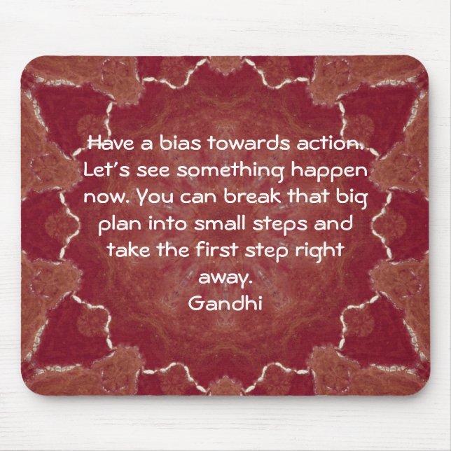 Alfombrilla De Ratón Cita de sabiduría de Gandhi diciendo sobre acción (Frente)