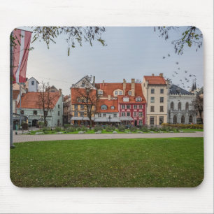 Alfombrilla De Ratón Ciudad antigua de Riga en otoño