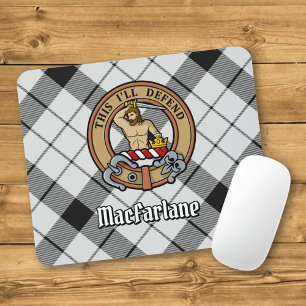 Alfombrilla De Ratón Clan MacFarlane Escudo sobre el tartán blanco y ne