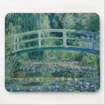 Alfombrilla De Ratón Claude Monet - Nieves y puente japonés<br><div class="desc">Water Lilies y el Puente Japonés de Claude Monet, 1899. Claude Monet fue fundador de la pintura impresionista francesa, y el profesional más consistente y prolífico de la filosofía del movimiento de expresar las propias percepciones antes que la naturaleza, especialmente las aplicadas a la pintura paisaje plein-air. El término "impresionismo"...</div>