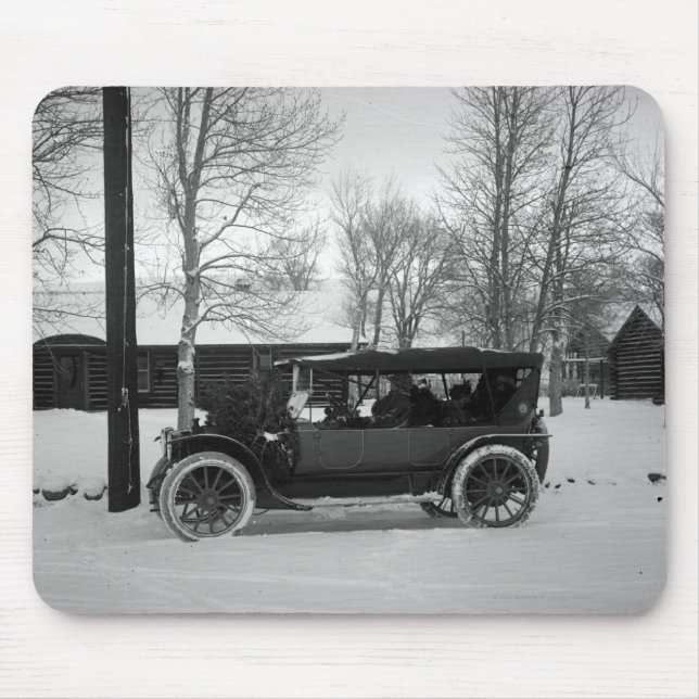 Alfombrilla De Ratón Coche con el árbol de navidad atado en la capilla (Frente)