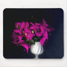 Corazón rosa en negro