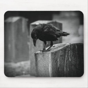 Alfombrilla De Ratón Crow en el cementerio caído