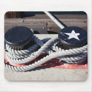 Alfombrilla De Ratón Cuerda atada a dos bolardos