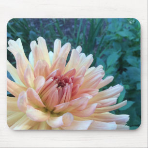 Alfombrilla De Ratón Dahlia B: Amarillo y salmón —