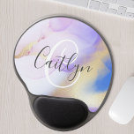 Alfombrilla De Ratón De Gel Nombre personalizado Monograma color de agua púrpu<br><div class="desc">Personaliza fácilmente este estilo glamoroso de pintura de acuarela lila abstracta y el fondo falso de pulverización dorada con tus detalles personalizados.</div>