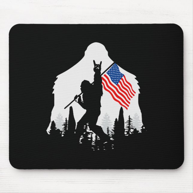 Alfombrilla De Ratón De Julio Shirt Bigfoot Sasquatch Bandera Estadouni (Frente)