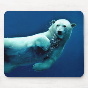 Alfombrilla de ratón de oso polar nadando