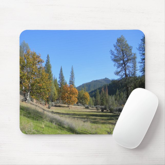 Alfombrilla De Ratón Día del bonito en el valle... (Con ratón)