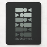 Alfombrilla De Ratón Diseño geométrico verde gris mínimo personalizado<br><div class="desc">Un diseño gráfico geométrico minimalista moderno de formas simples en una paleta de color oscuro de un bonito gris oscuro con tonos verdes,  personalizado con el nombre o la redacción de su elección.</div>