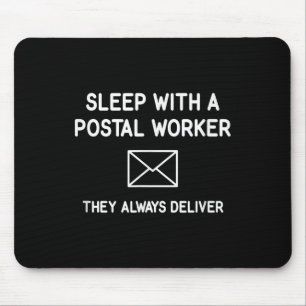 Alfombrilla De Ratón Dormir Con Un Trabajador Postal Que Siempre Entreg