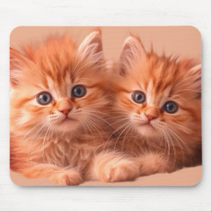 Alfombrilla De Ratón Dos gatitos muy lindos en una tableta de escritori