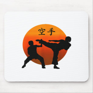Alfombrilla De Ratón Dos luchadores de karate con sol naciente y karate