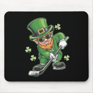 Alfombrilla De Ratón Duende jugando hockey día de San Patricio irlandés