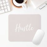 Alfombrilla De Ratón Dusty Rosa Hustle Mouse Pad<br><div class="desc">Almohadilla de ratón motivacional diseñada por el personalizado que presenta el diseño moderno de letras a mano "Hustle".</div>