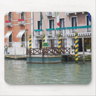 Alfombrilla De Ratón Edificios en la costa en Venecia, Italia