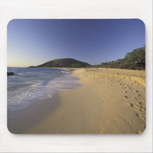 Alfombrilla De Ratón EE.UU., Hawaii, Maui, Huellas en la arena, Makena