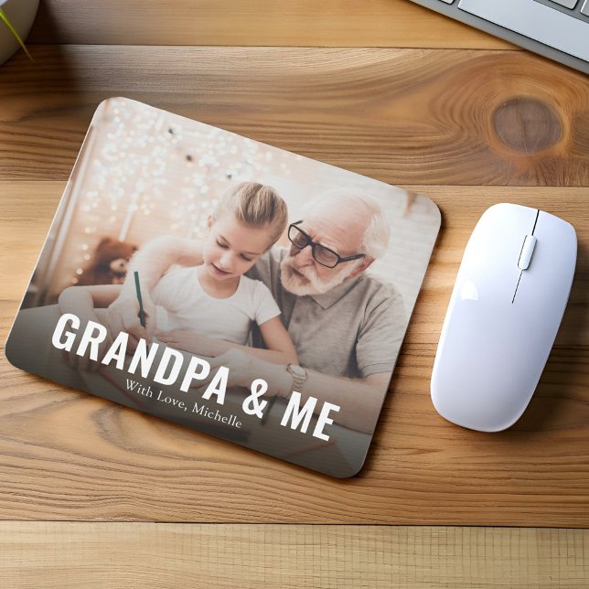 Alfombrilla De Ratón El abuelo moderno y yo somos personalizados (Grandpa and Me custom mouse pad. )