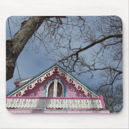 Alfombrilla De Ratón El cielo dramático de la cabaña rosada - Viñedo de