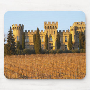 Alfombrilla De Ratón El viñedo con vides syrah y el castillo
