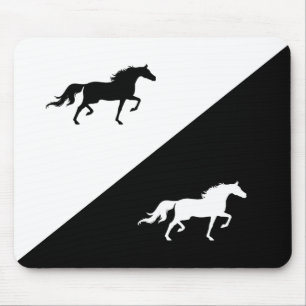 Alfombrilla De Ratón Elegantes Siluetas de Caballo en Blanco y Negro