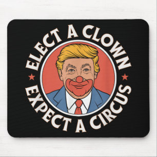 Alfombrilla De Ratón Elige Un Payaso Esperando Que Un Circo Impete A Tr